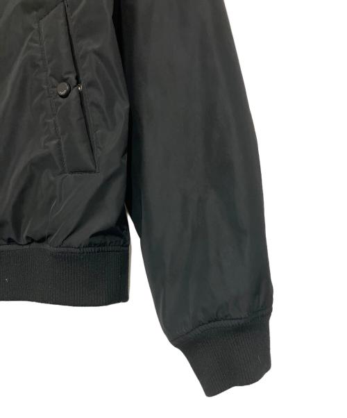 GUESS（ゲス）GUESS (ゲス) ジップジャケット ブラック サイズ:Mの古着・服飾アイテム