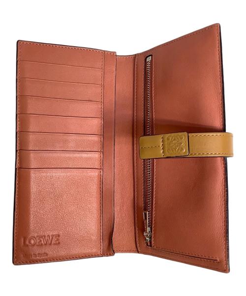 LOEWE（ロエベ）LOEWE (ロエベ) 長財布 ベージュ×ピンクの古着・服飾アイテム