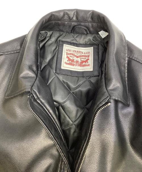 LEVI'S（リーバイス）LEVI'S (リーバイス) フェイクレザージャケット ブラック サイズ:XLの古着・服飾アイテム