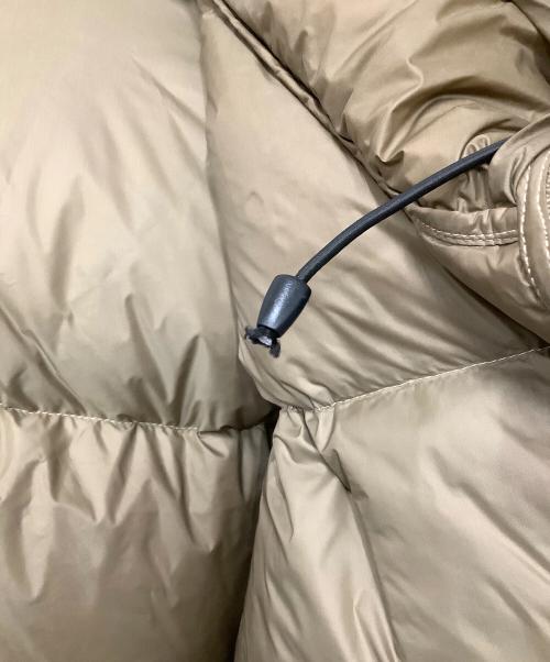 stussy（ステューシー）stussy (ステューシー) ダウンジャケット ベージュ サイズ:Lの古着・服飾アイテム