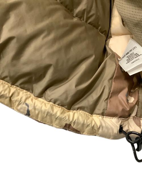 stussy（ステューシー）stussy (ステューシー) ダウンジャケット ベージュ サイズ:Lの古着・服飾アイテム