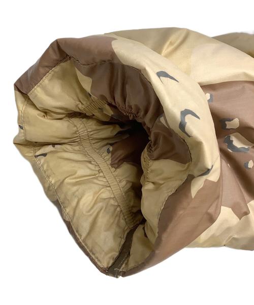 stussy（ステューシー）stussy (ステューシー) ダウンジャケット ベージュ サイズ:Lの古着・服飾アイテム