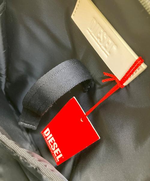 DIESEL（ディーゼル）DIESEL (ディーゼル) リュック カーキの古着・服飾アイテム