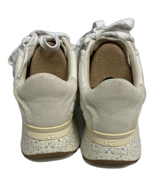 UGG（アグ）UGG (アグ) スニーカー アイボリー サイズ:24の古着・服飾アイテム