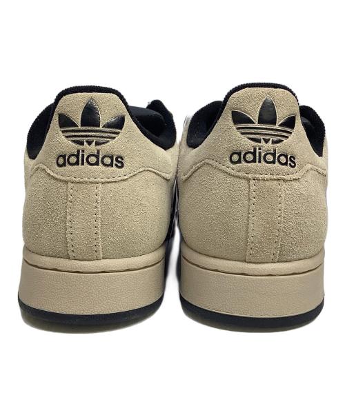 adidas（アディダス）adidas (アディダス) スニーカー ベージュ サイズ:25.5cmの古着・服飾アイテム
