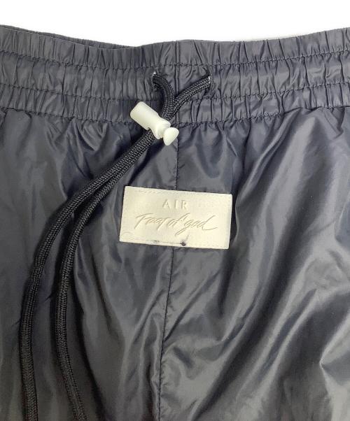 NIKE（ナイキ）NIKE (ナイキ) ナイロンパンツ ブラック サイズ:Mの古着・服飾アイテム
