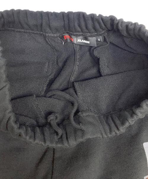 X-LARGE（エクストララージ）X-LARGE (エクストララージ) NETFLIX (ネットフリックス) スウェットパンツ ブラック サイズ:Sの古着・服飾アイテム