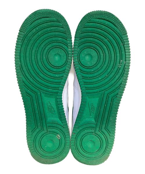 NIKE（ナイキ）NIKE (ナイキ) スニーカー ホワイト×グリーン サイズ:26.5cmの古着・服飾アイテム
