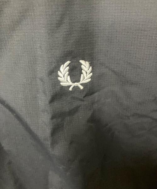 FRED PERRY（フレッドペリー）FRED PERRY (フレッドペリー) ジップジャケット ブラック サイズ:Sの古着・服飾アイテム