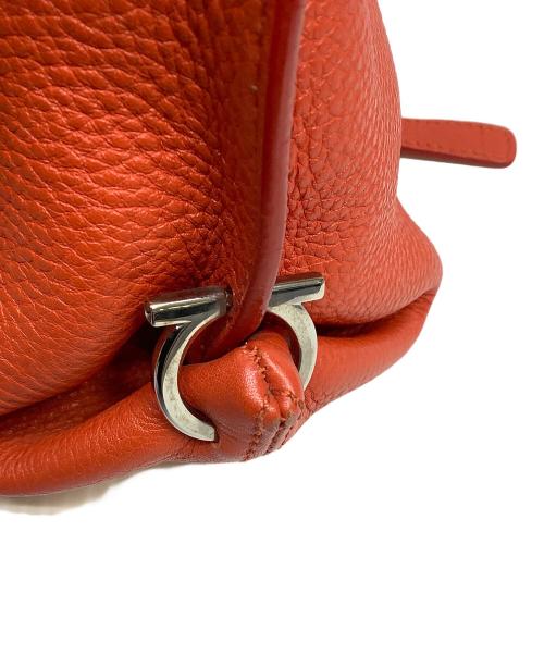 Salvatore Ferragamo（サルヴァトーレ フェラガモ）Salvatore Ferragamo (サルヴァトーレ フェラガモ) 2WAYバッグ オレンジの古着・服飾アイテム