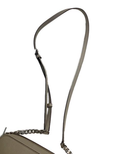 MICHAEL KORS（マイケル・コース）MICHAEL KORS (マイケル・コース) ショルダーバッグ ベージュの古着・服飾アイテム