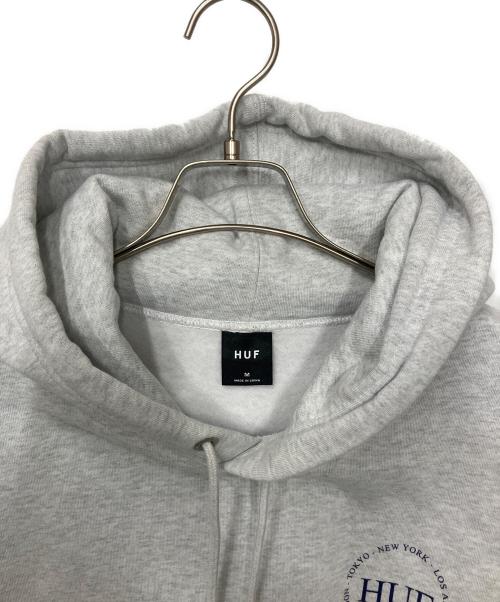 HUF（ハフ）HUF (ハフ) プルオーバーパーカー グレー サイズ:Mの古着・服飾アイテム