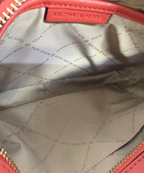 MICHAEL KORS（マイケルコース）MICHAEL KORS (マイケル・コース) ショルダーバッグ レッドの古着・服飾アイテム