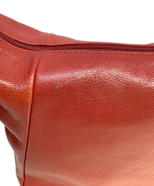 IL BISONTE（イル ビゾンテ）IL BISONTE (イル ビゾンテ) レザーショルダーバッグ レッドの古着・服飾アイテム