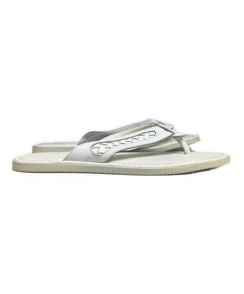 BOTTEGA VENETA（ボッテガベネタ）BOTTEGA VENETA (ボッテガベネタ) ビーチサンダル ホワイト サイズ:25.5cmの古着・服飾アイテム