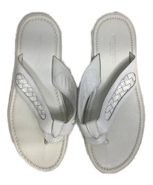 BOTTEGA VENETA（ボッテガベネタ）BOTTEGA VENETA (ボッテガベネタ) ビーチサンダル ホワイト サイズ:25.5cmの古着・服飾アイテム