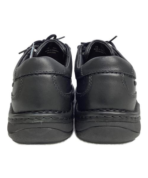 CLARKS（クラークス）CLARKS (クラークス) レザースニーカー ブラック サイズ:UK7 1/2 未使用品の古着・服飾アイテム