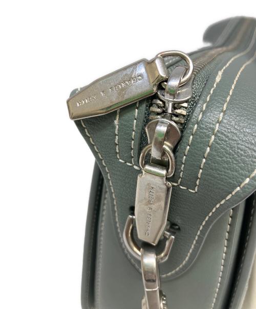 CHARLES & KEITH（チャールズアンドキース）CHARLES & KEITH (チャールズアンドキース) ショルダーバッグ グレーの古着・服飾アイテム