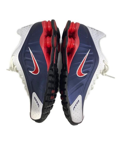 NIKE（ナイキ）NIKE (ナイキ) SHOX R4 ネイビー×ホワイト サイズ:27cmの古着・服飾アイテム