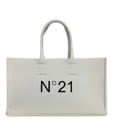 N°21（ヌメロヴェントゥーノ）の古着「ハンドバッグ」｜ホワイト