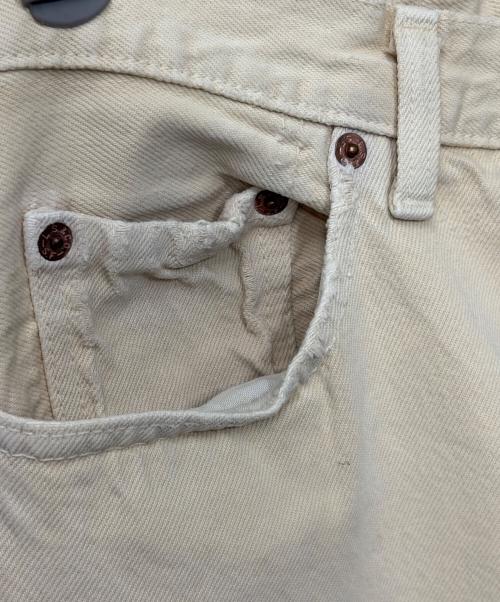 LEVI'S（リーバイス）LEVI'S (リーバイス) デニムパンツ アイボリー サイズ:-の古着・服飾アイテム