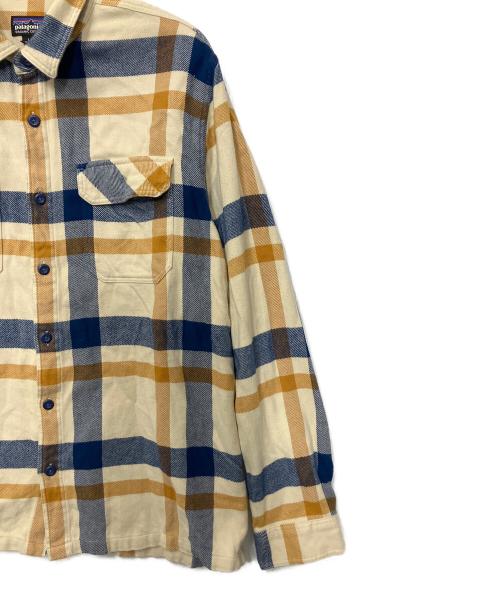 Patagonia（パタゴニア）Patagonia (パタゴニア) ネルシャツ イエロー×ブルー サイズ:Lの古着・服飾アイテム