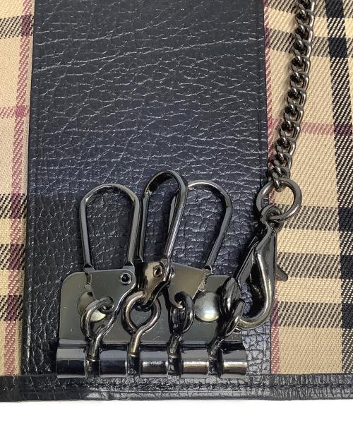 BURBERRY（バーバリー）BURBERRY (バーバリー) キーケース ブラックの古着・服飾アイテム