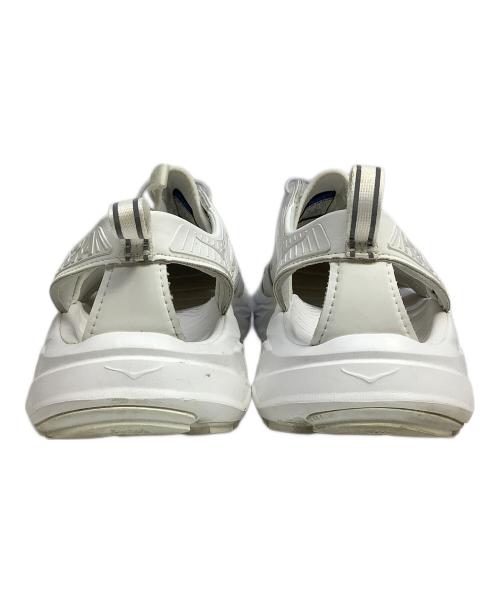 HOKAONEONE（ホカオネオネ）HOKAONEONE (ホカオネオネ) スポーツサンダル ホワイト サイズ:27cmの古着・服飾アイテム