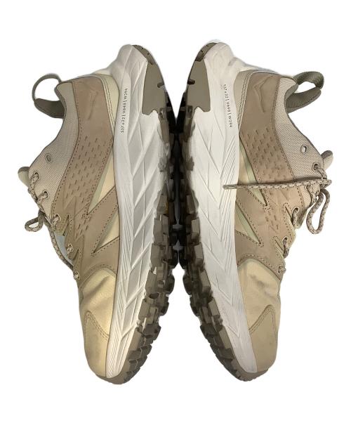 HOKAONEONE（ホカオネオネ）HOKAONEONE (ホカオネオネ) スニーカー ベージュ サイズ:27cmの古着・服飾アイテム