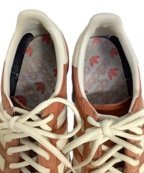 adidas（アディダス）adidas (アディダス) スニーカー オレンジ サイズ:26.5cmの古着・服飾アイテム