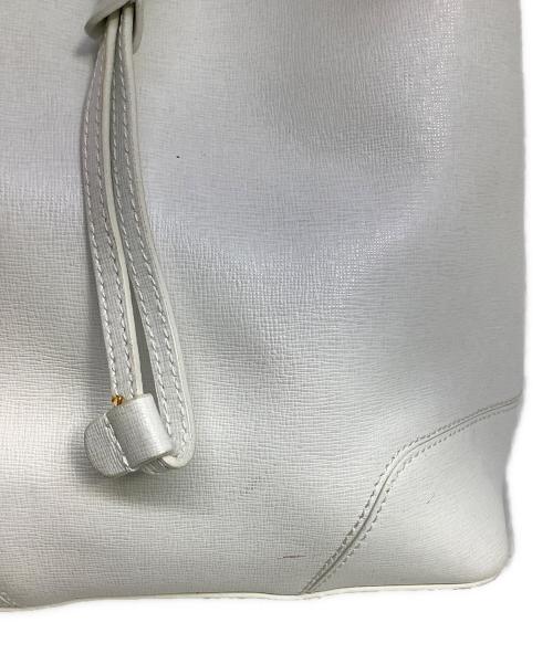 FURLA（フルラ）FURLA (フルラ) 2WAYバッグ ホワイトの古着・服飾アイテム