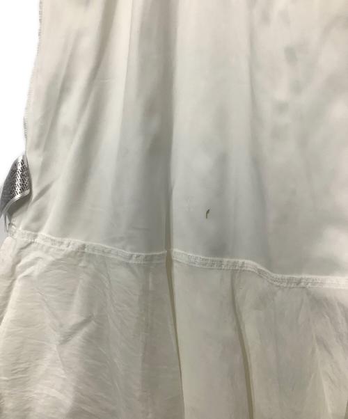 FRAY ID（フレイ アイディー）FRAY ID (フレイ アイディー) スカート ホワイトの古着・服飾アイテム