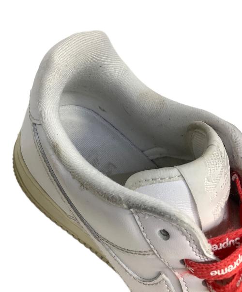 NIKE（ナイキ）NIKE (ナイキ) Supreme (シュプリーム) スニーカー ホワイト サイズ:28cmの古着・服飾アイテム