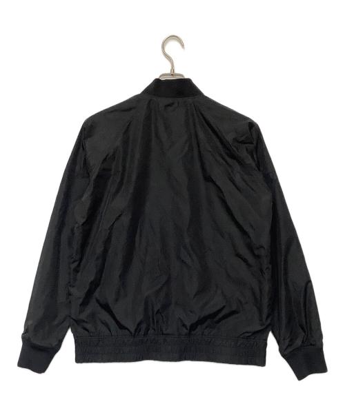 FRED PERRY（フレッドペリー）FRED PERRY (フレッドペリー) リバーシブルナイロンブルゾン ブラック×ブルー サイズ:Sの古着・服飾アイテム