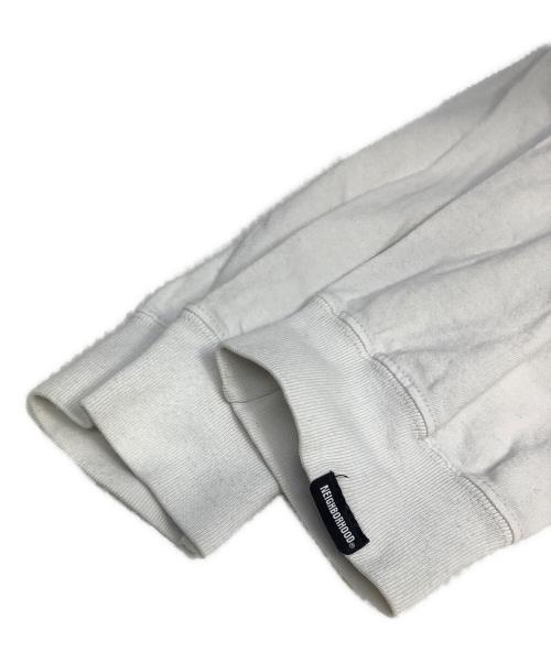 NEIGHBORHOOD（ネイバーフッド）NEIGHBORHOOD (ネイバーフッド) TAKU OBATA (タクオバタ) 長袖カットソー ホワイト サイズ:XLの古着・服飾アイテム