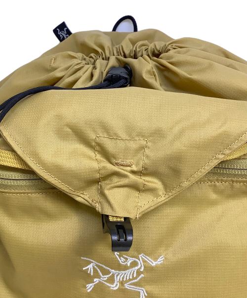 ARC'TERYX（アークテリクス）ARC'TERYX (アークテリクス) ヒリアド10バックパック イエローの古着・服飾アイテム