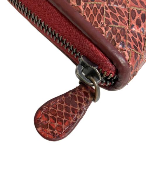 BOTTEGA VENETA（ボッテガベネタ）BOTTEGA VENETA (ボッテガベネタ) 長財布 レッドの古着・服飾アイテム