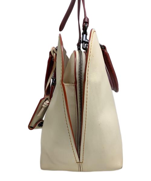 COACH（コーチ）COACH (コーチ) 2WAYバッグ アイボリー×レッドの古着・服飾アイテム