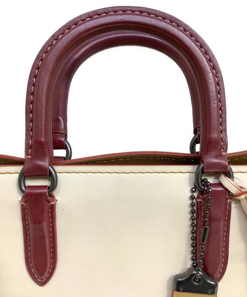 COACH（コーチ）COACH (コーチ) 2WAYバッグ アイボリー×レッドの古着・服飾アイテム