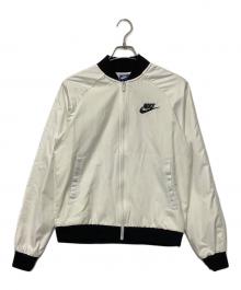 NIKE（ナイキ）の古着「ジャケット」｜ホワイト