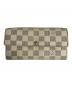 LOUIS VUITTON（ルイ ヴィトン）の古着「ポルトフォイユ・サラ」｜アイボリー