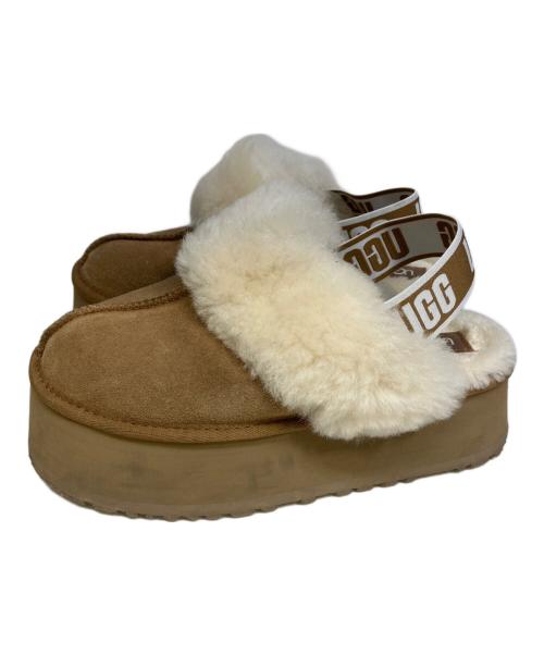 UGG（アグ）UGG (アグ) FUNKETTE ベージュ サイズ:24の古着・服飾アイテム