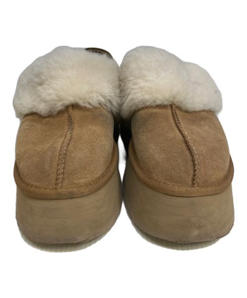 UGG（アグ）UGG (アグ) FUNKETTE ベージュ サイズ:24の古着・服飾アイテム