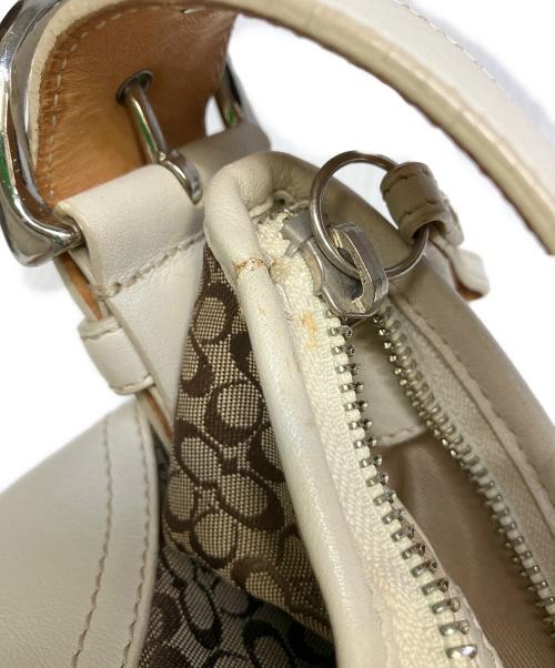 COACH（コーチ）COACH (コーチ) ワンショルダーバッグ ベージュ×ホワイトの古着・服飾アイテム