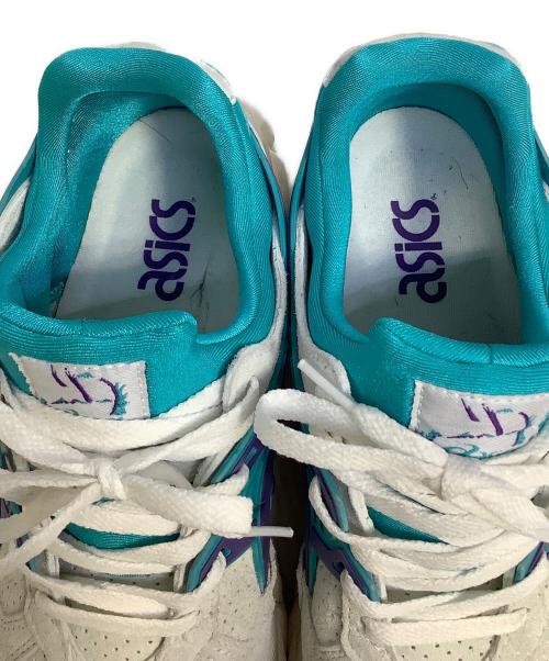 asics（アシックス）asics (アシックス) スニーカー ホワイト サイズ:26cmの古着・服飾アイテム