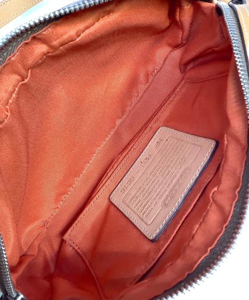 COACH（コーチ）COACH (コーチ) ショルダーバッグ ベージュの古着・服飾アイテム