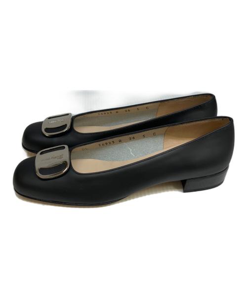 Salvatore Ferragamo（サルヴァトーレ フェラガモ）Salvatore Ferragamo (サルヴァトーレ フェラガモ) フラットシューズ ブラック サイズ:5の古着・服飾アイテム
