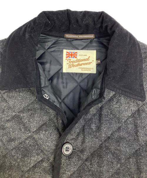 Traditional Weatherwear（トラディショナルウェザーウェア）Traditional Weatherwear (トラディショナルウェザーウェア) キルティングジャケット グレー サイズ:40の古着・服飾アイテム