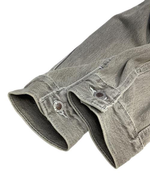 LEVI'S（リーバイス）LEVI'S (リーバイス) デニムジャケット グレー サイズ:Lの古着・服飾アイテム