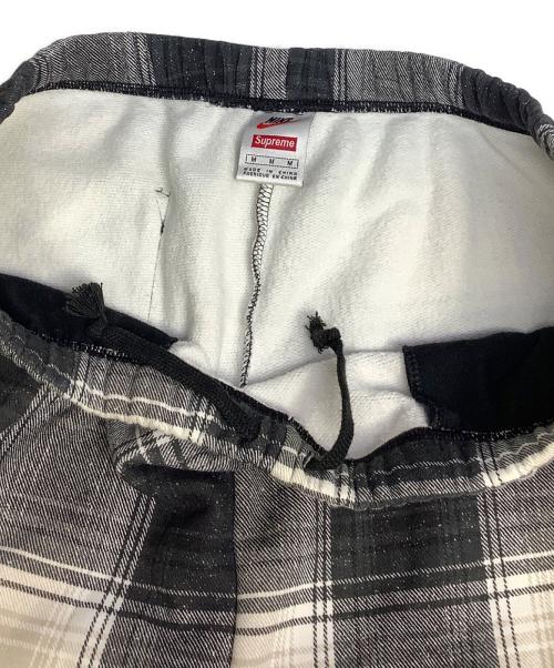 NIKE（ナイキ）NIKE (ナイキ) Supreme (シュプリーム) スウェットハーフパンツ ブラック×ホワイト サイズ:Mの古着・服飾アイテム